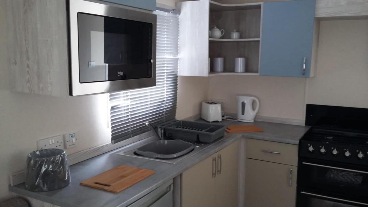 Majestic Holiday Villa Millom Bagian luar foto
